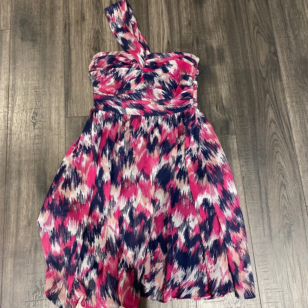 XS Wedding Guest Dress from Dynamite